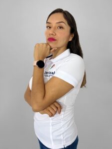 Alejandra RiveraMid Senior Front End Developer